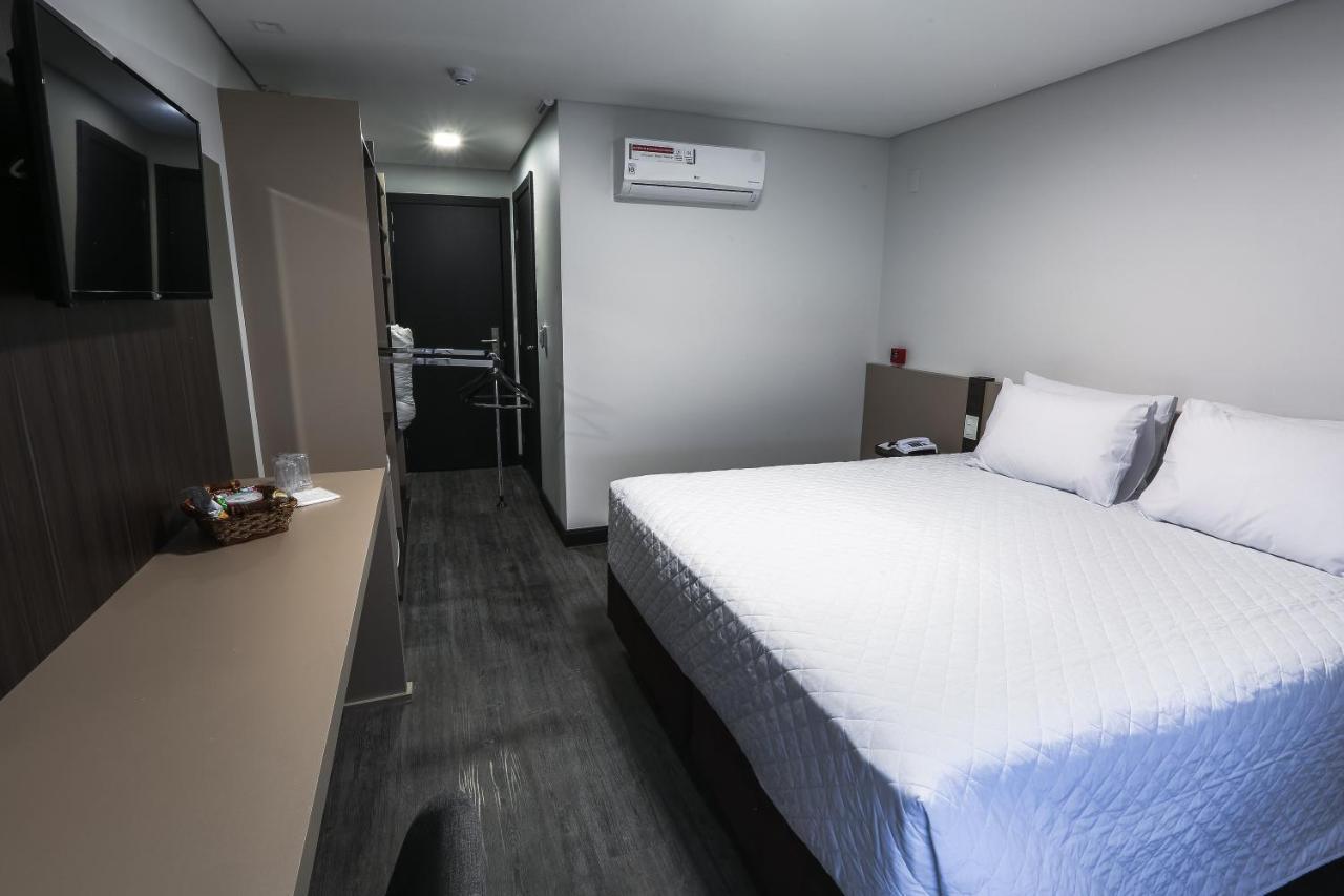 Dall'Onder Axten Hotel กาเชียสโดซุล ภายนอก รูปภาพ
